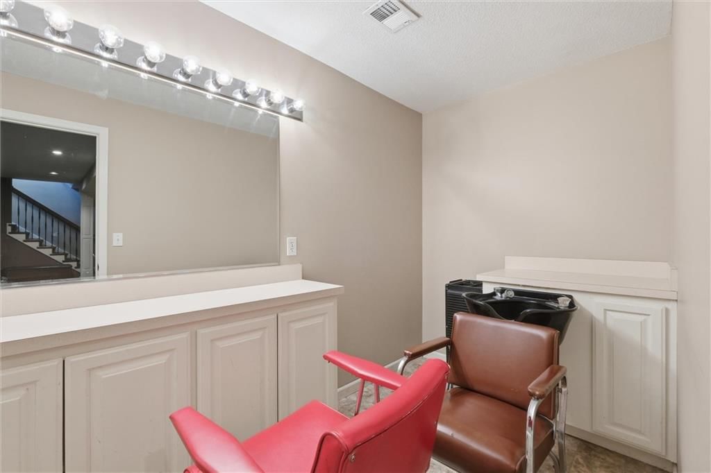 15586 Cedar Lane — photo 55