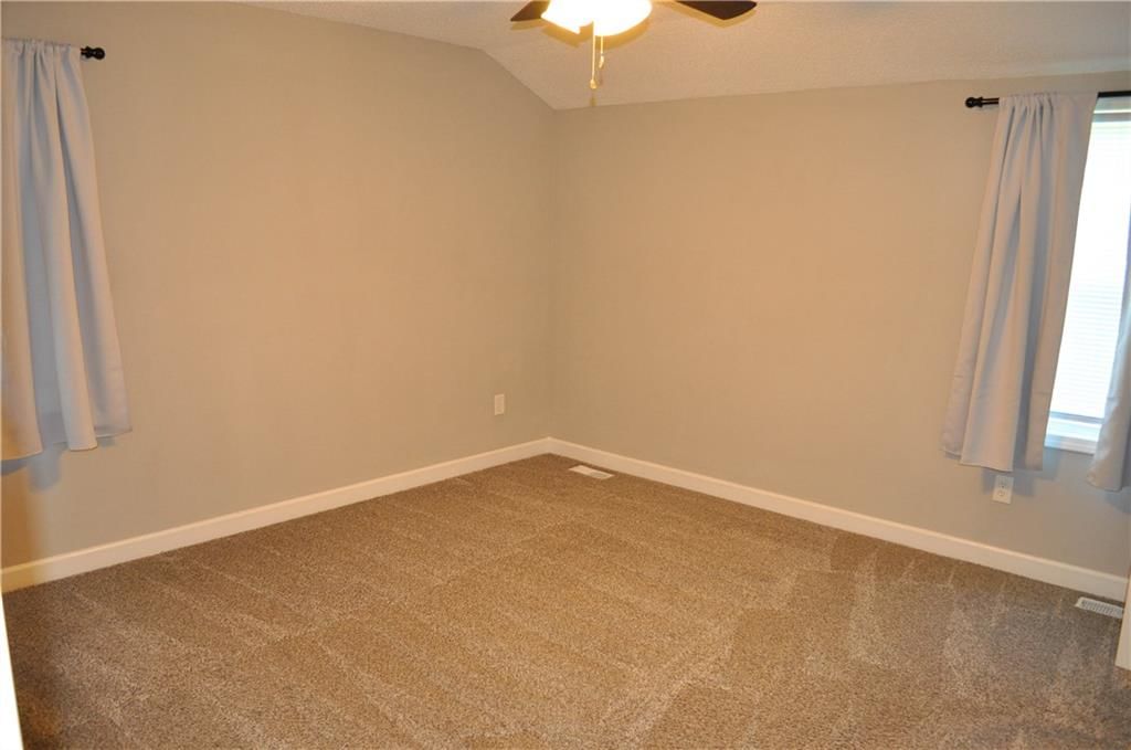 11003 N Holmes Street — photo 13