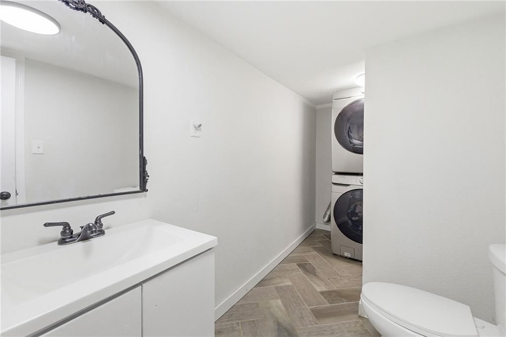601 Main Street — photo 11