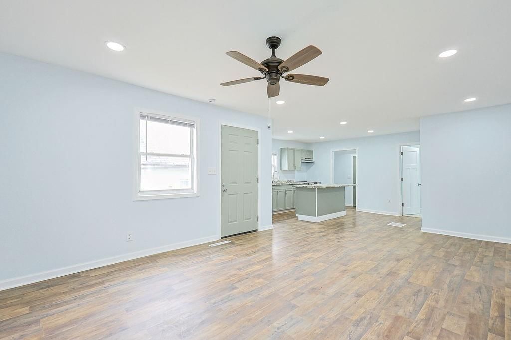 2814 S 21st Street — photo 5