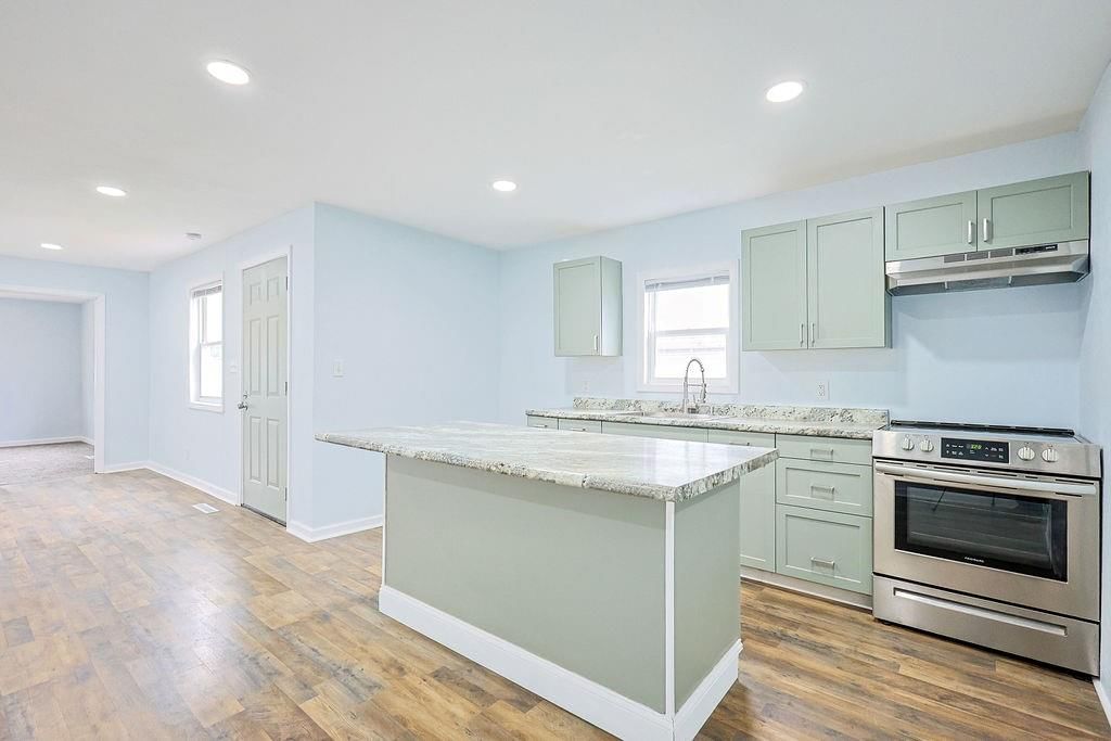 2814 S 21st Street — photo 8