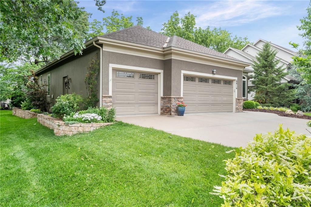 6816 Longview Street — photo 2