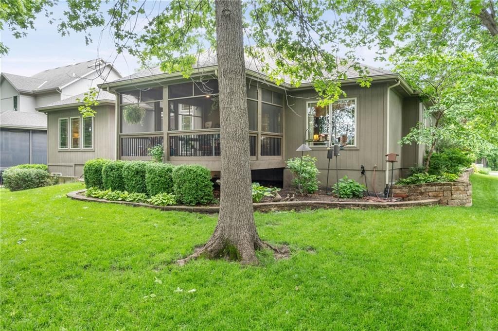 6816 Longview Street — photo 6