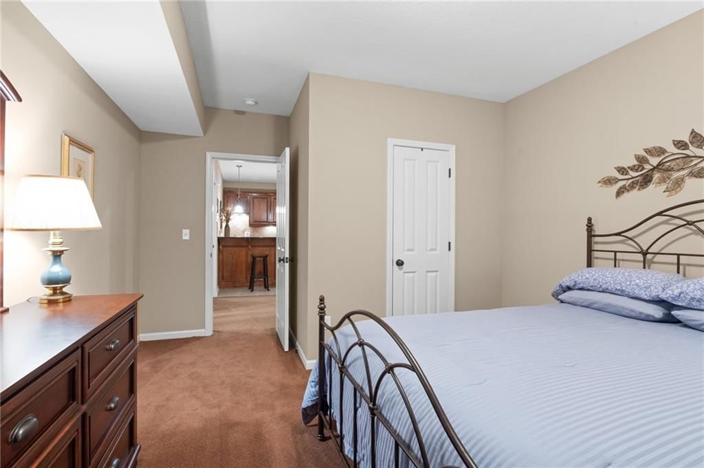 6816 Longview Street — photo 46