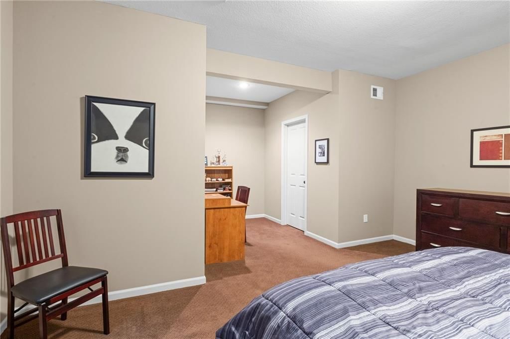 6816 Longview Street — photo 48