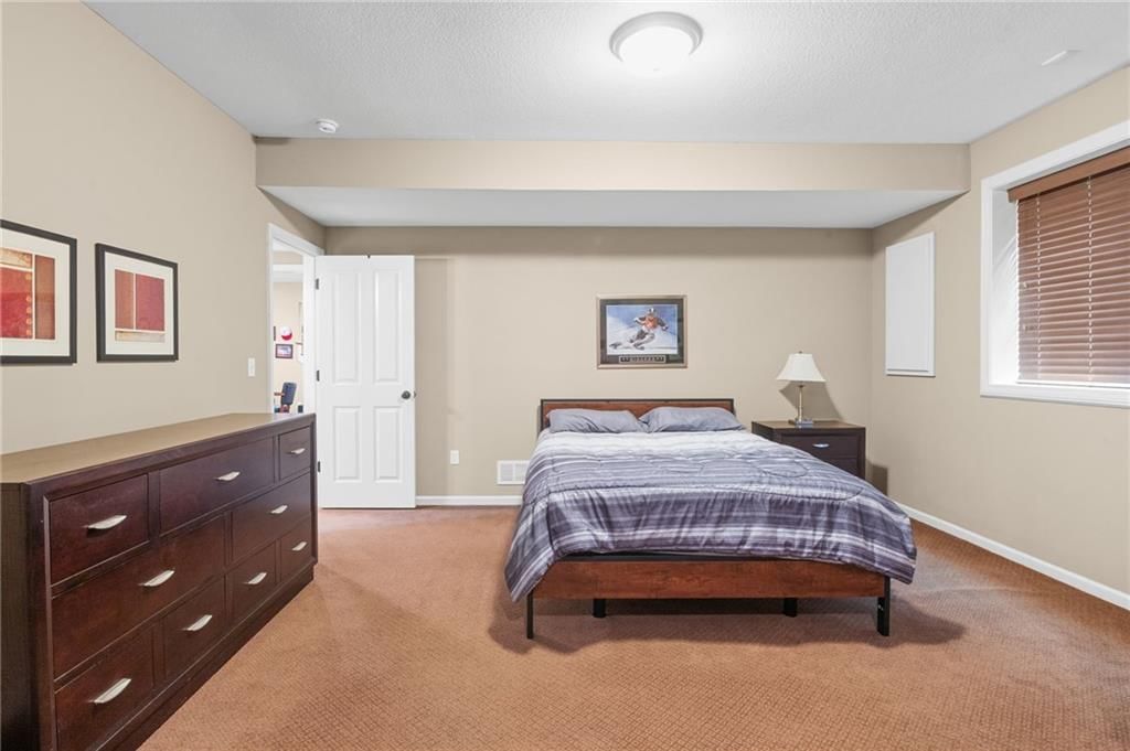 6816 Longview Street — photo 49