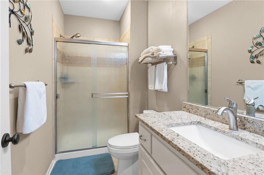 6816 Longview Street — photo 50