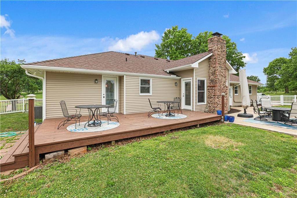 17323 Landmark Drive — photo 45