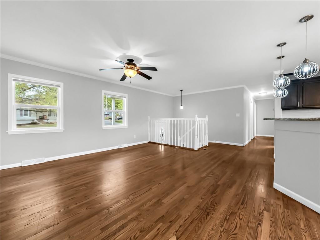 401 S Shrank Avenue — photo 4
