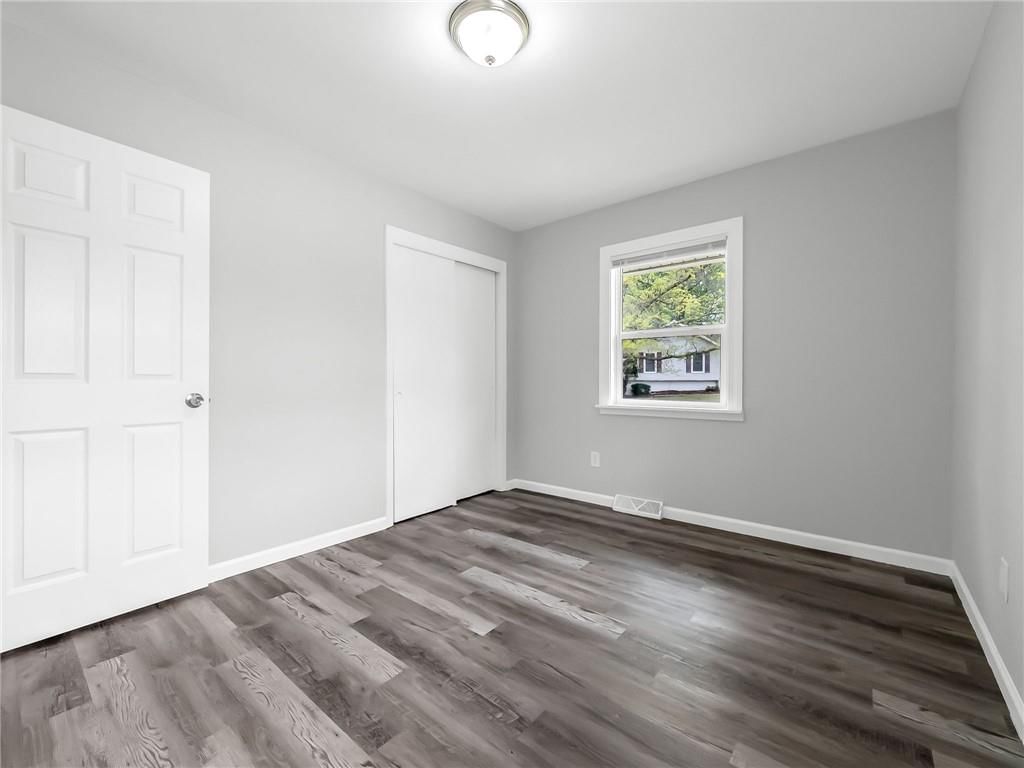 401 S Shrank Avenue — photo 13