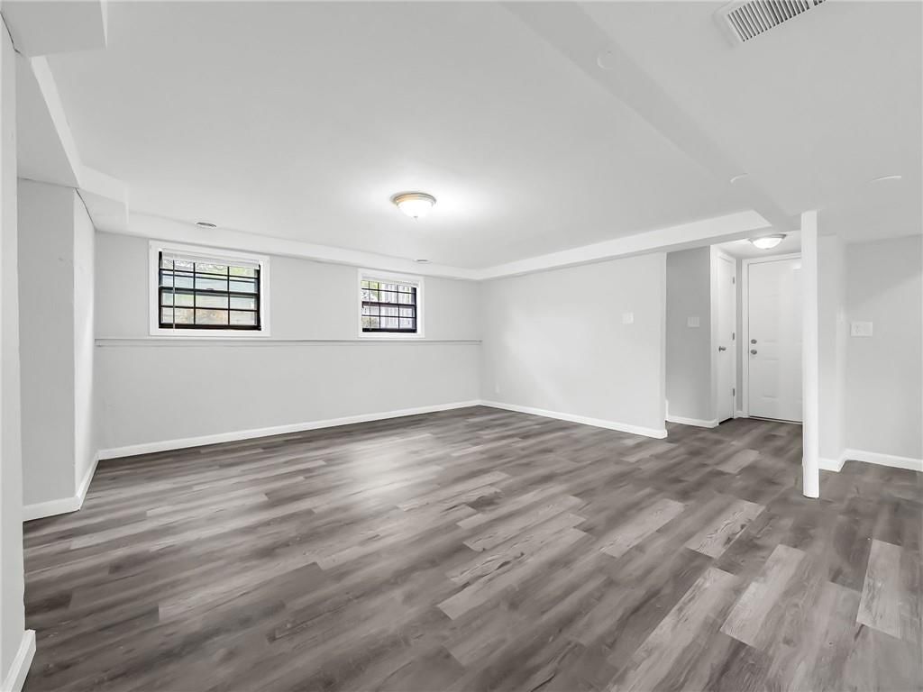 401 S Shrank Avenue — photo 15