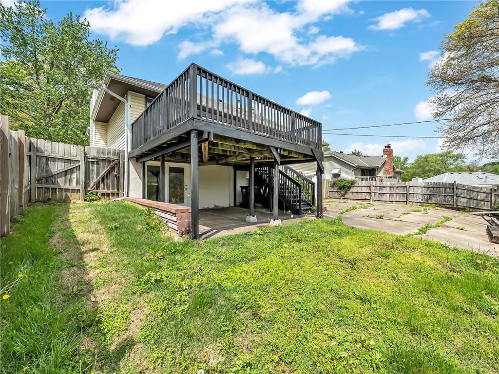 401 S Shrank Avenue — photo 23