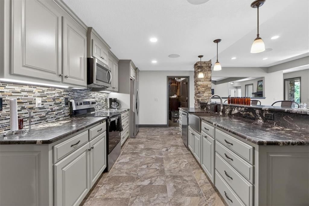 22785 S Renner Road — photo 39
