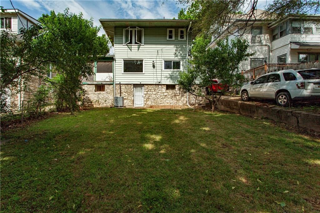 2843 Parkwood Boulevard — photo 4