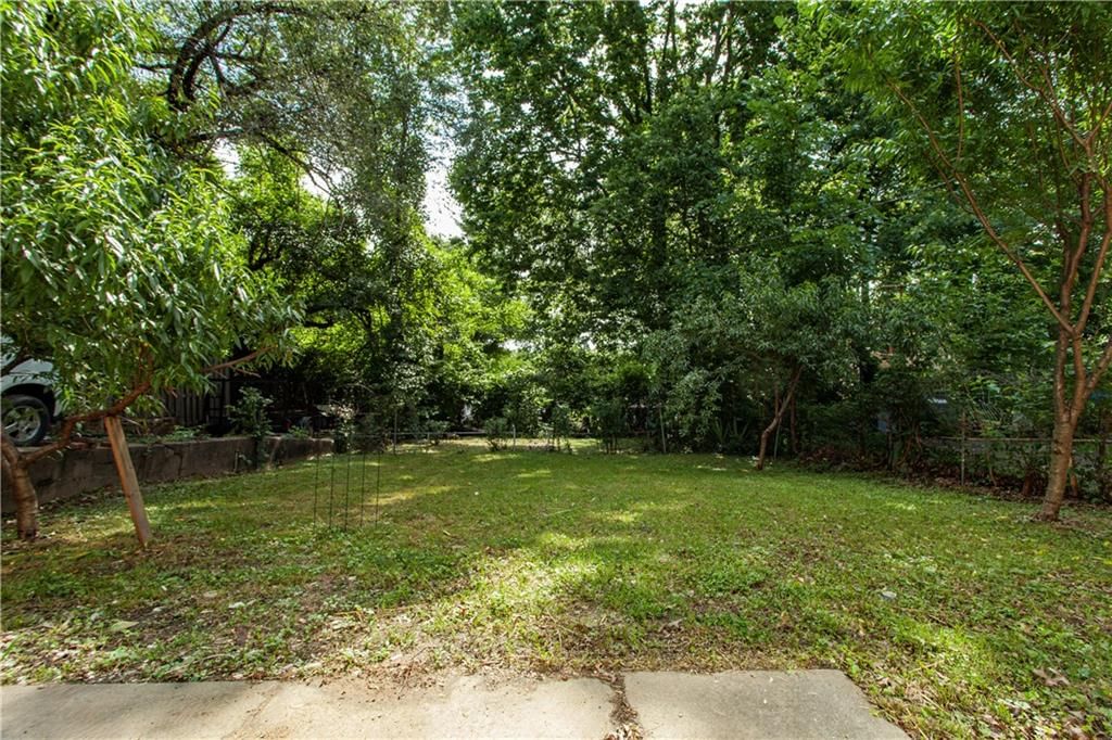 2843 Parkwood Boulevard — photo 5