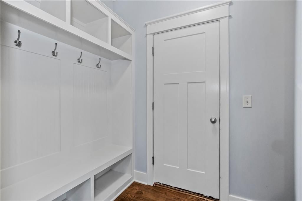 4527 Verona Drive NW — photo 12