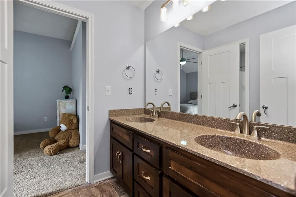 4527 Verona Drive NW — photo 16