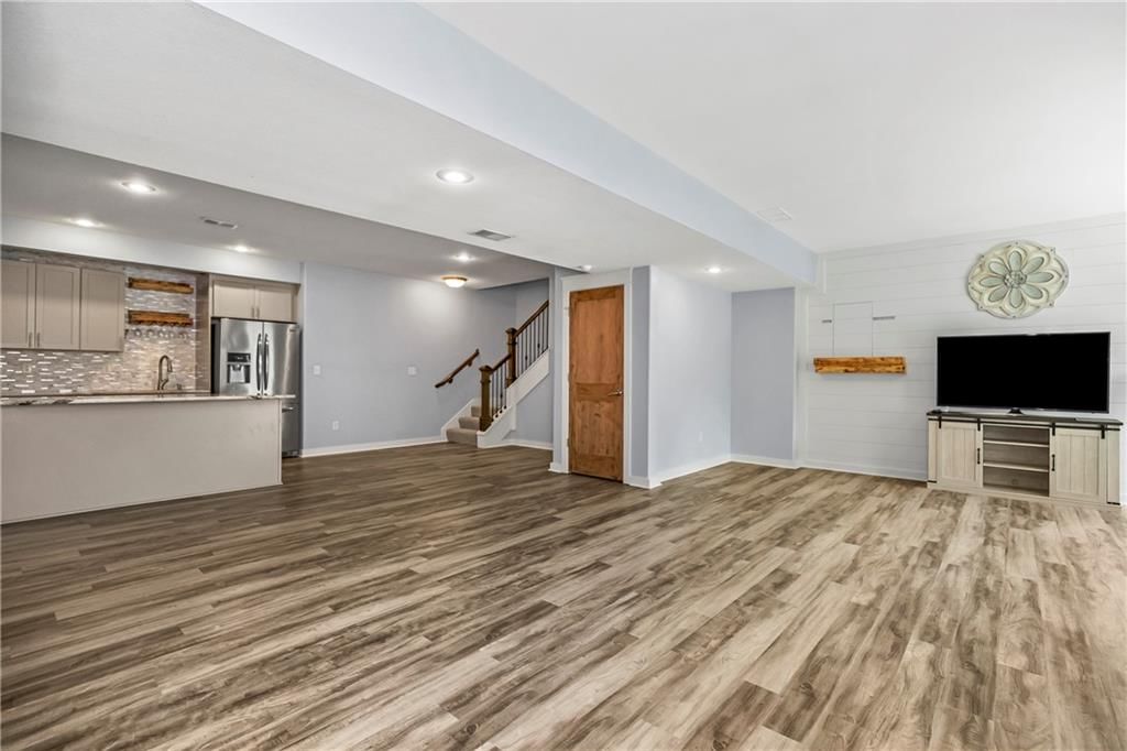 4527 Verona Drive NW — photo 28