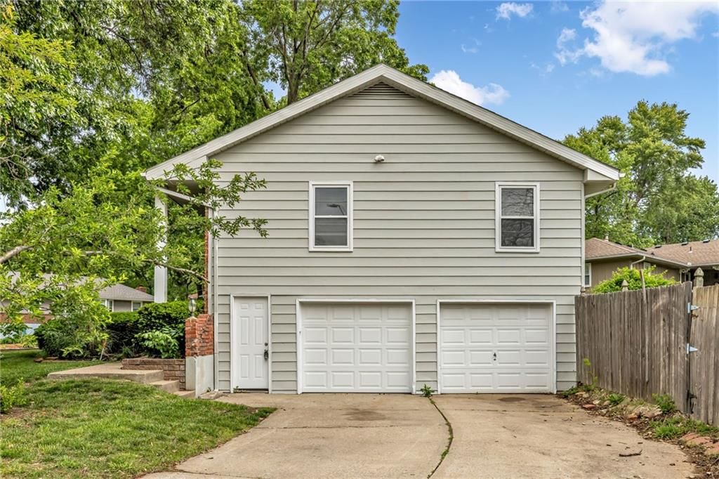 3645 Brentwood Street — photo 3