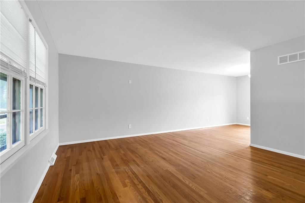 3645 Brentwood Street — photo 7