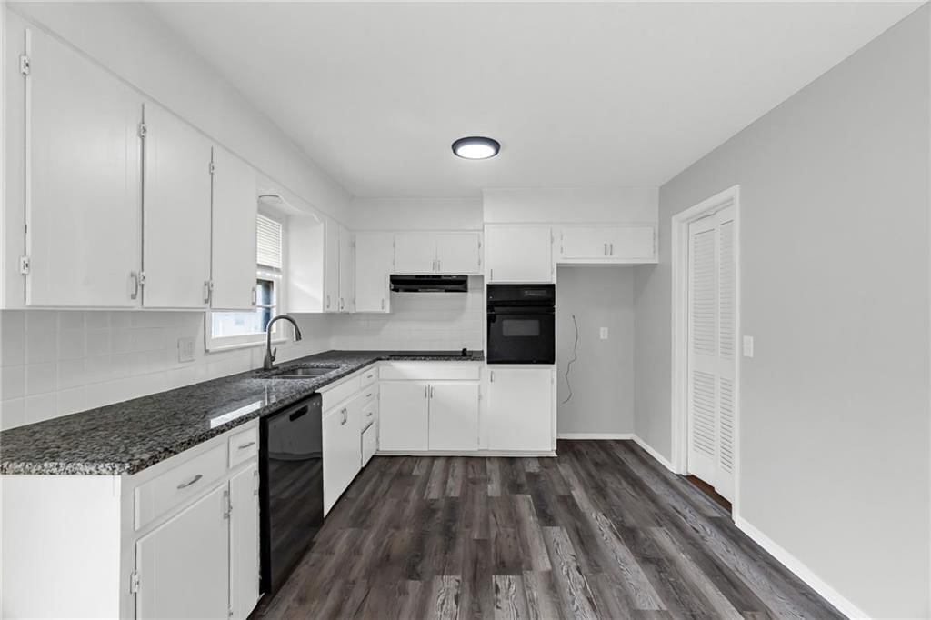 3645 Brentwood Street — photo 13