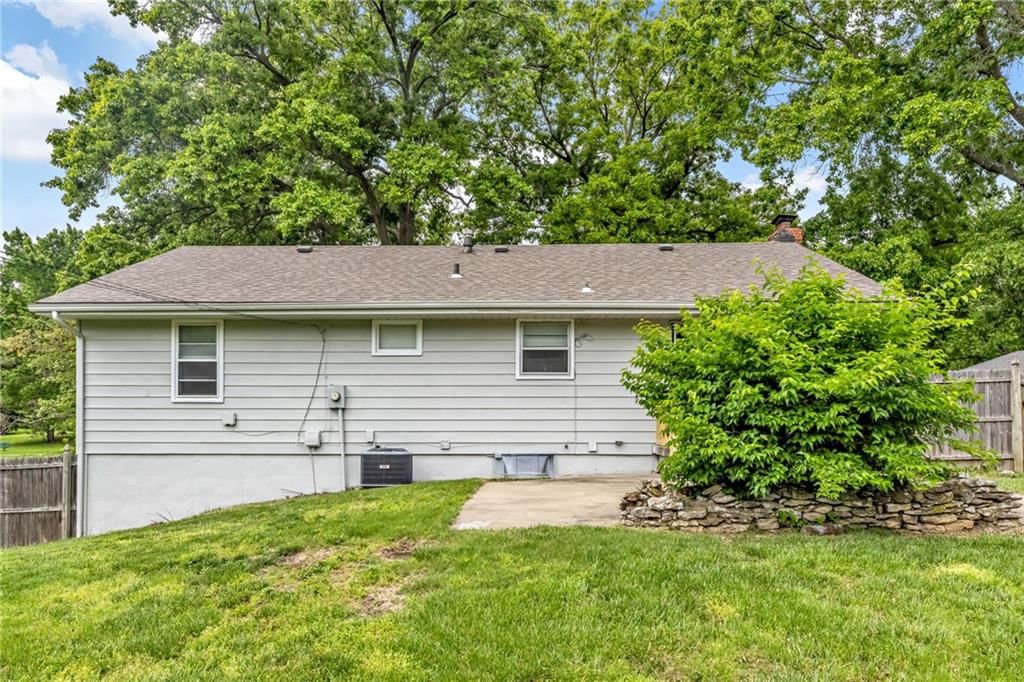 3645 Brentwood Street — photo 27