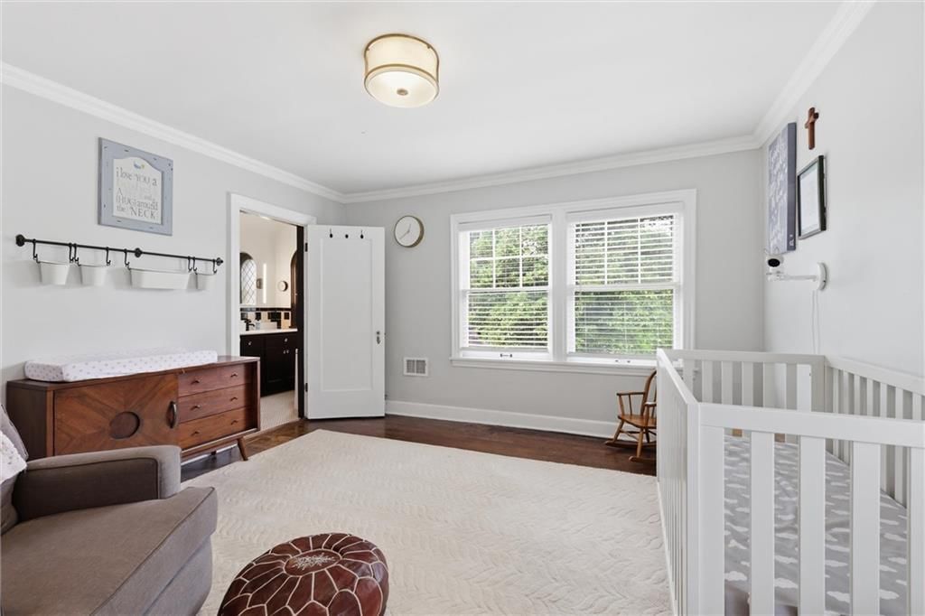 7241 Ward Parkway — photo 25