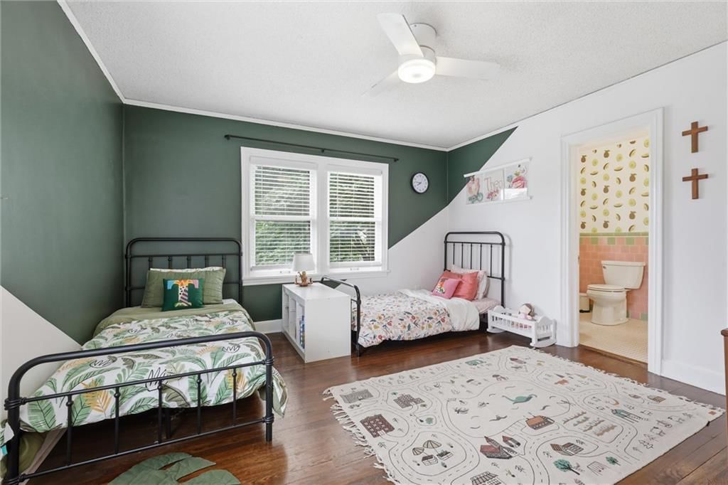 7241 Ward Parkway — photo 27