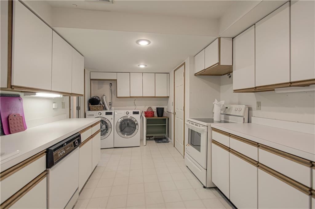 6243 Rosewood Court — photo 39