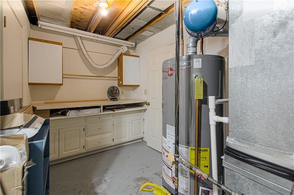 6243 Rosewood Court — photo 41