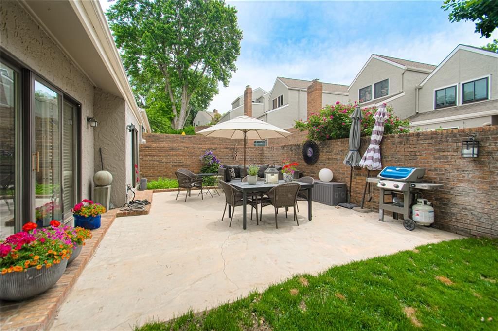 6243 Rosewood Court — photo 42