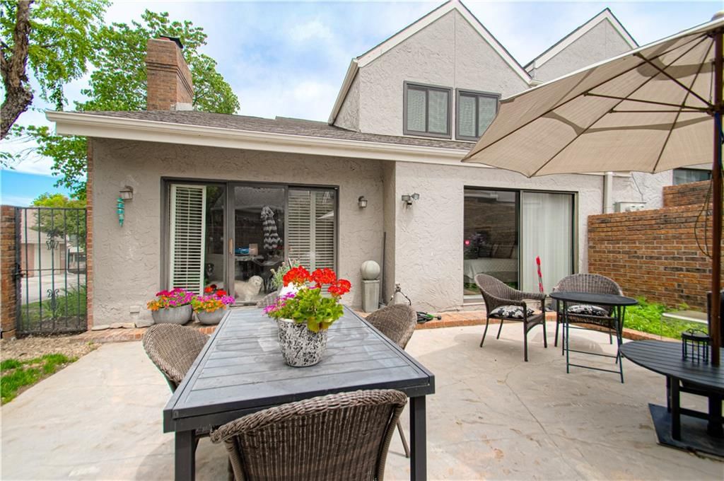 6243 Rosewood Court — photo 45