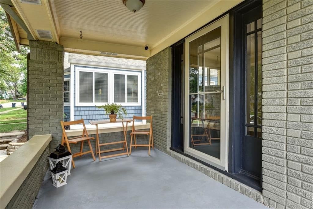 6019 Holmes Street — photo 4