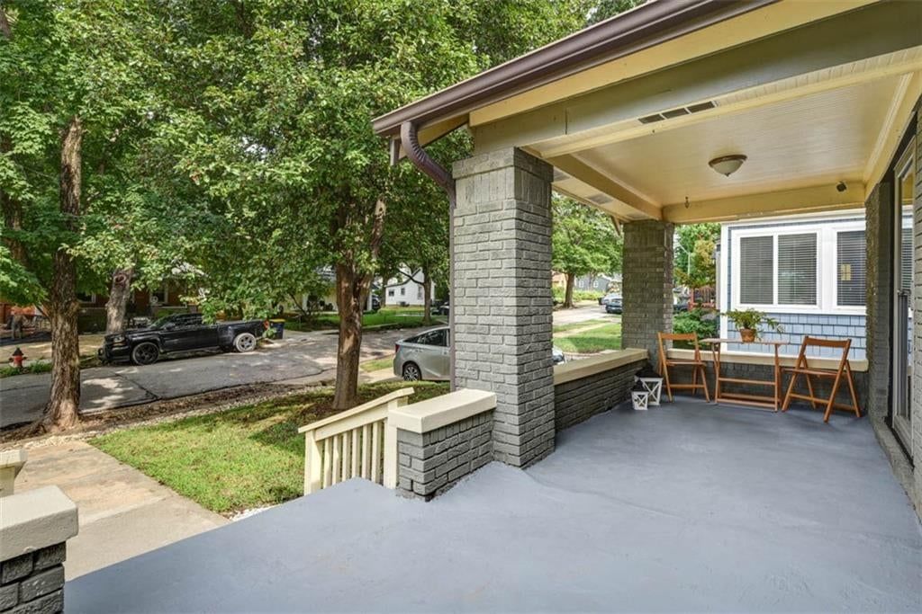 6019 Holmes Street — photo 6