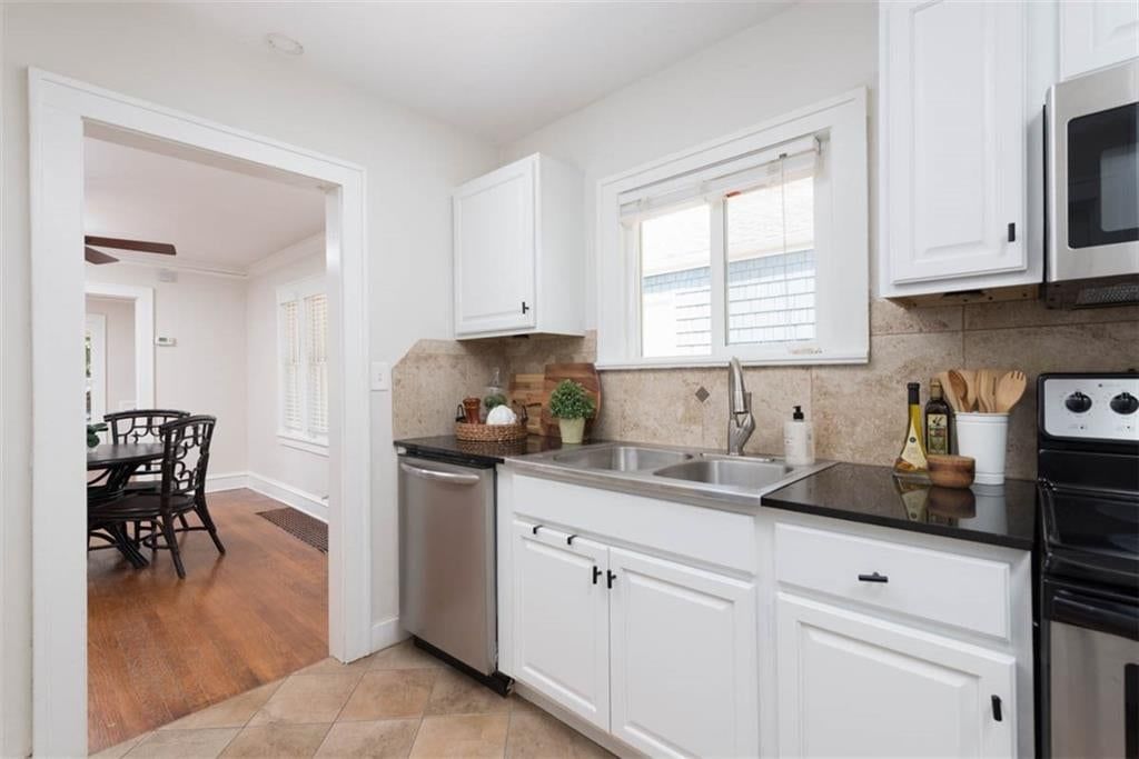 6019 Holmes Street — photo 17