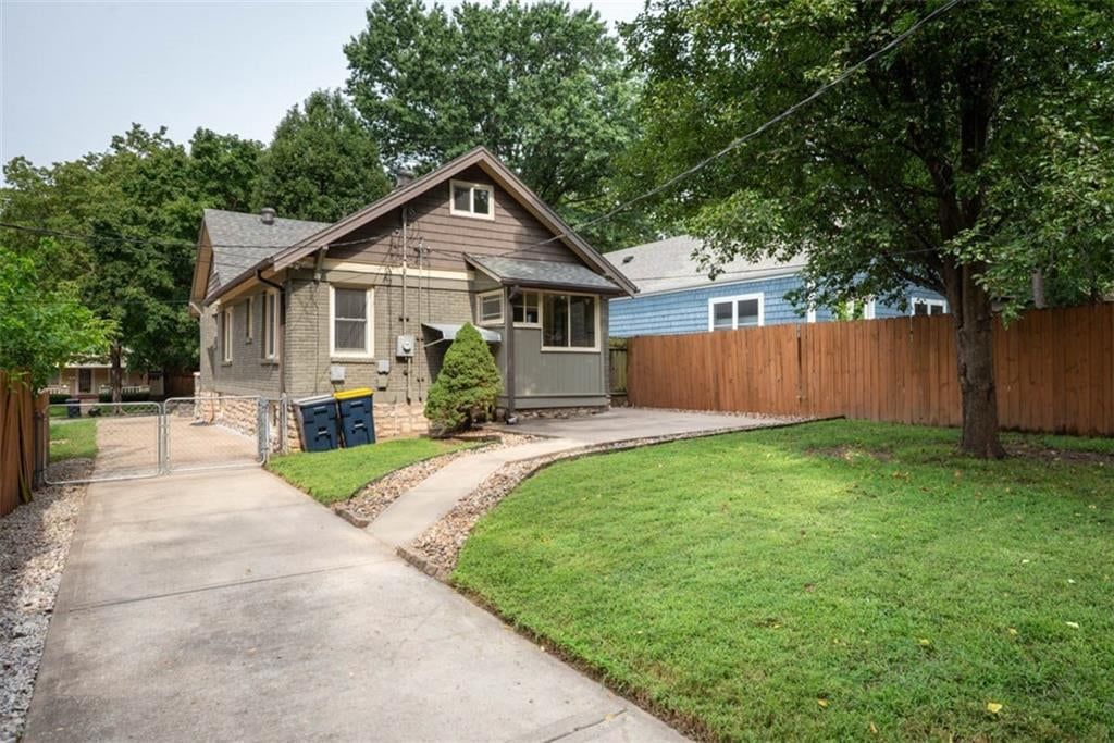 6019 Holmes Street — photo 44