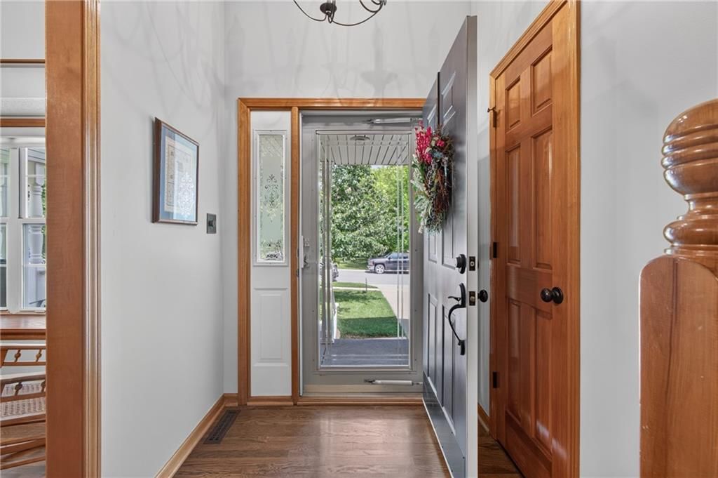 212 SE Bingham Drive — photo 5