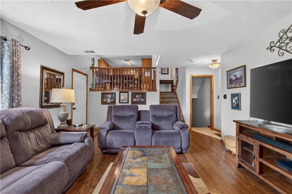 212 SE Bingham Drive — photo 9