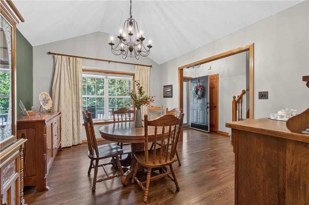 212 SE Bingham Drive — photo 18
