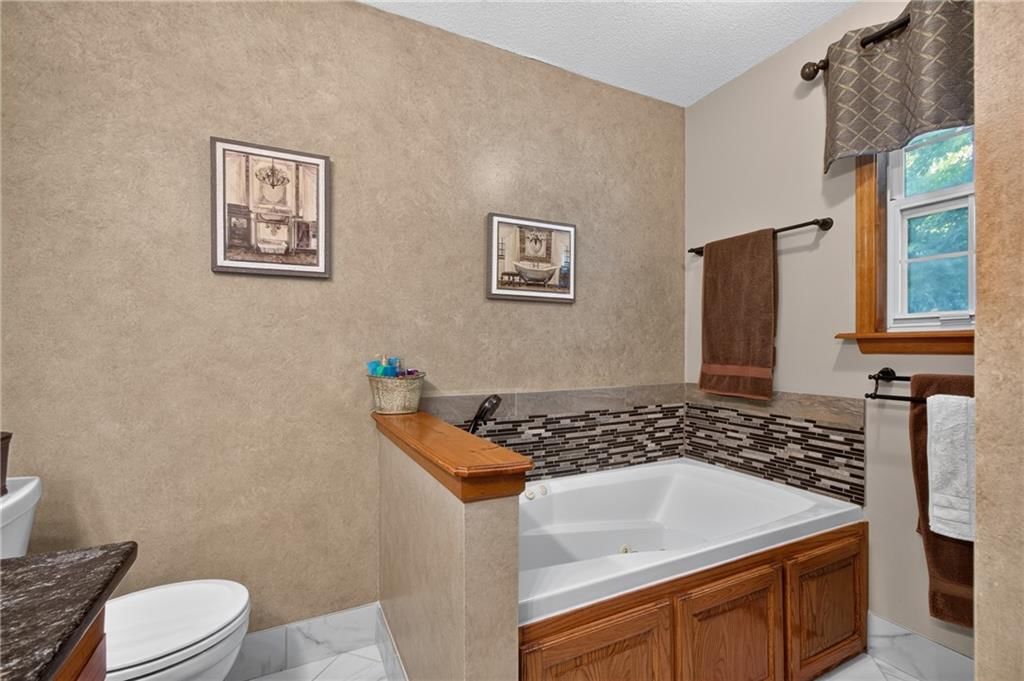 212 SE Bingham Drive — photo 23