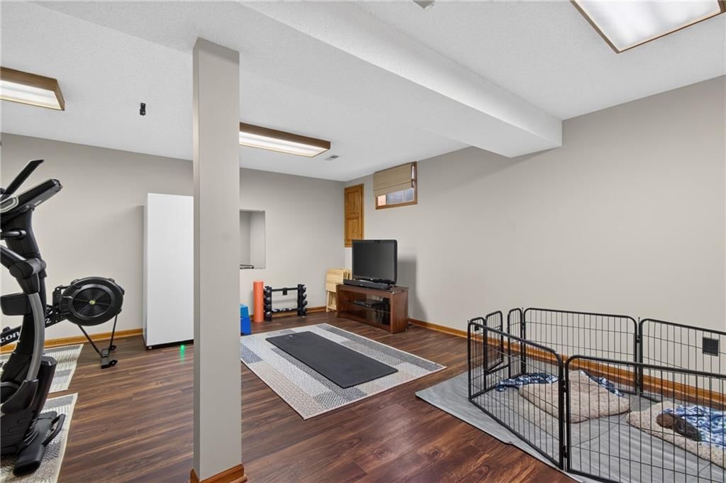 212 SE Bingham Drive — photo 33
