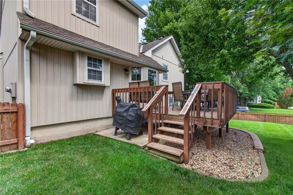212 SE Bingham Drive — photo 37