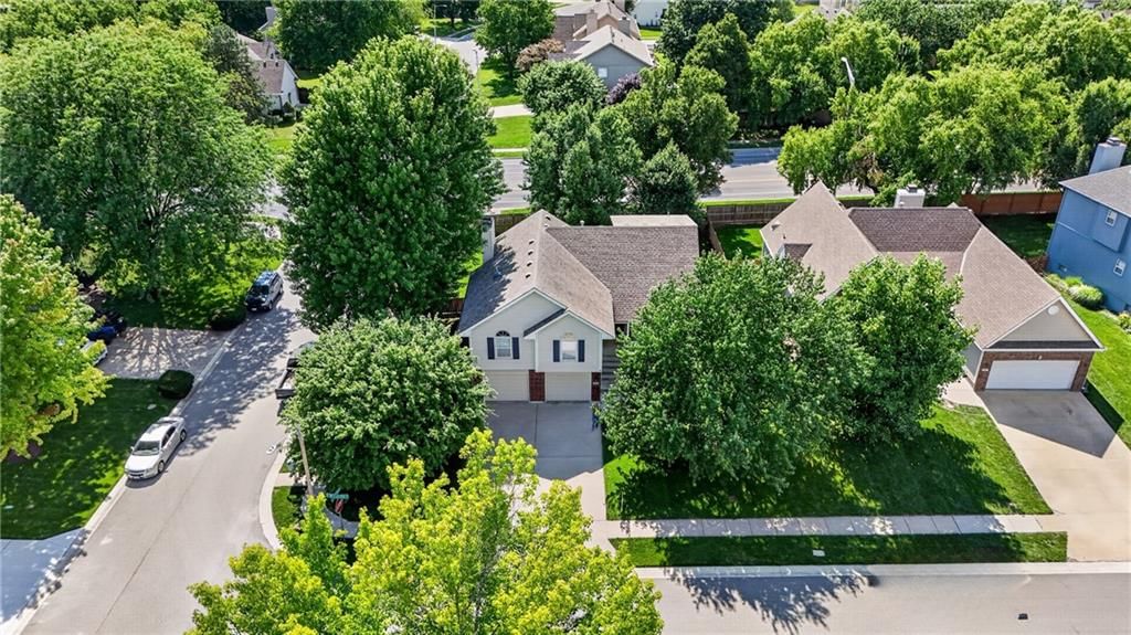 212 SE Bingham Drive — photo 41