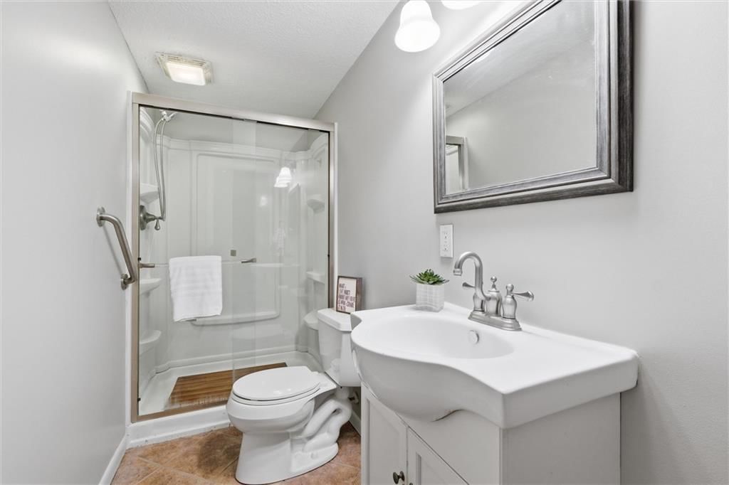 7909 Outlook Lane — photo 27