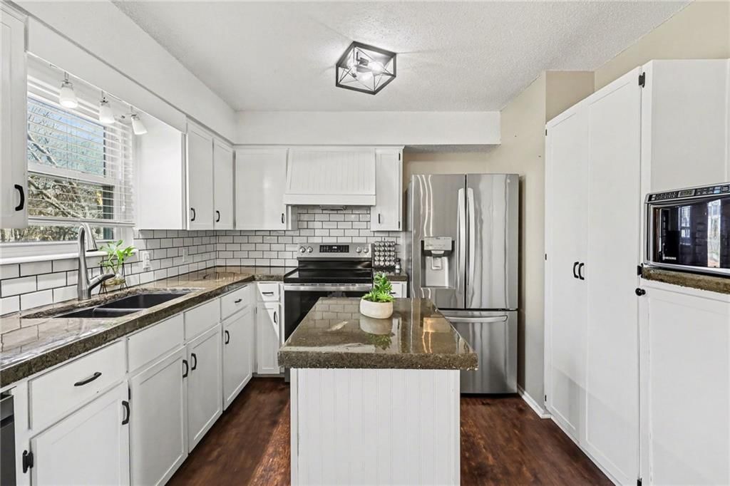 16600 W 125th Street — photo 12