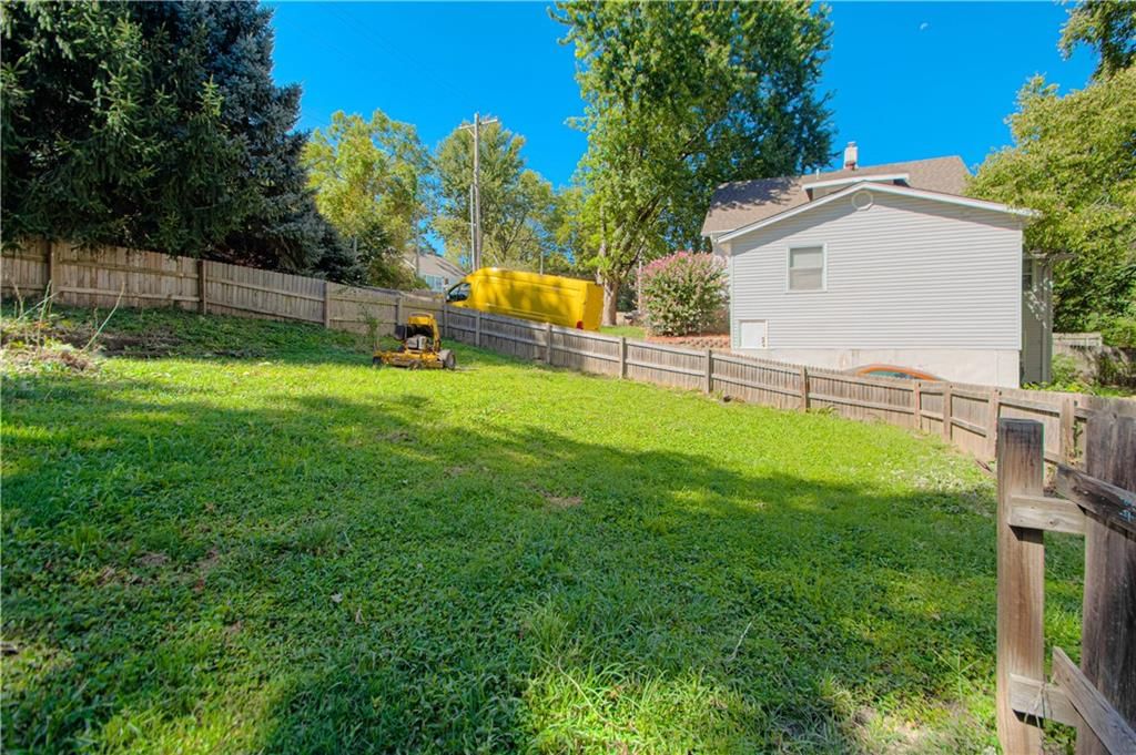 820 S Glenwood Avenue — photo 19
