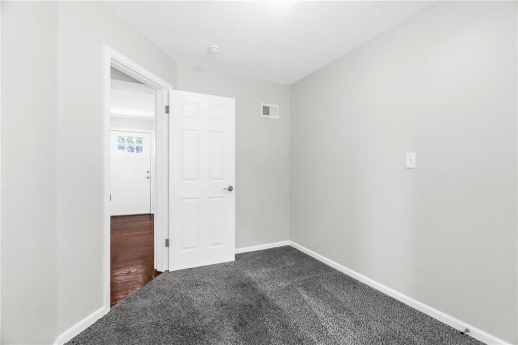 100 W 99th Street — photo 16