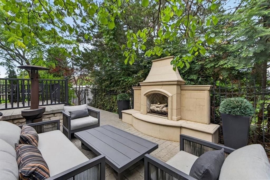 4627 Jarboe Street — photo 30