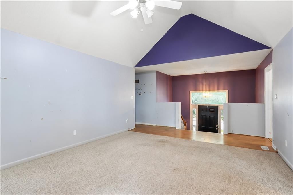 7000 NE 72nd Street — photo 3