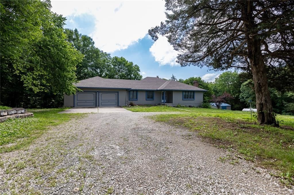 17635 Stubbs Station Road — photo 2